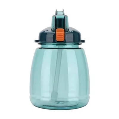 Botellas de plástico de 100 ml con tapa.